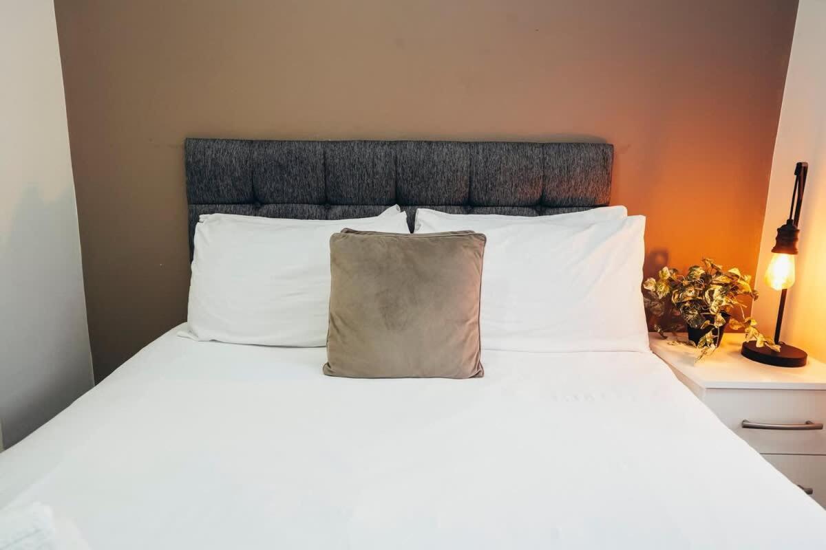 1Br City Centre Apt, Self Check In, Wifi, By Derbnb Σέφιλντ Εξωτερικό φωτογραφία